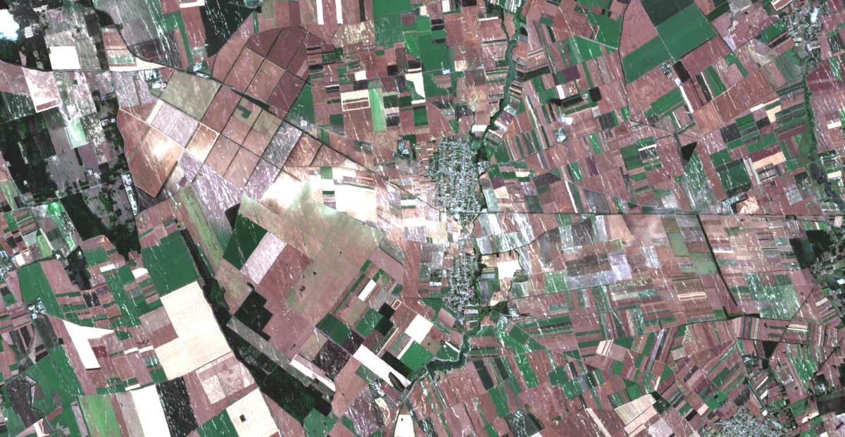 Baja-Bácsbokod térsége a 2026.06.22-i Sentienel-2 űrfelvételen